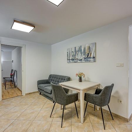 Apartments Pino โรวีน ภายนอก รูปภาพ