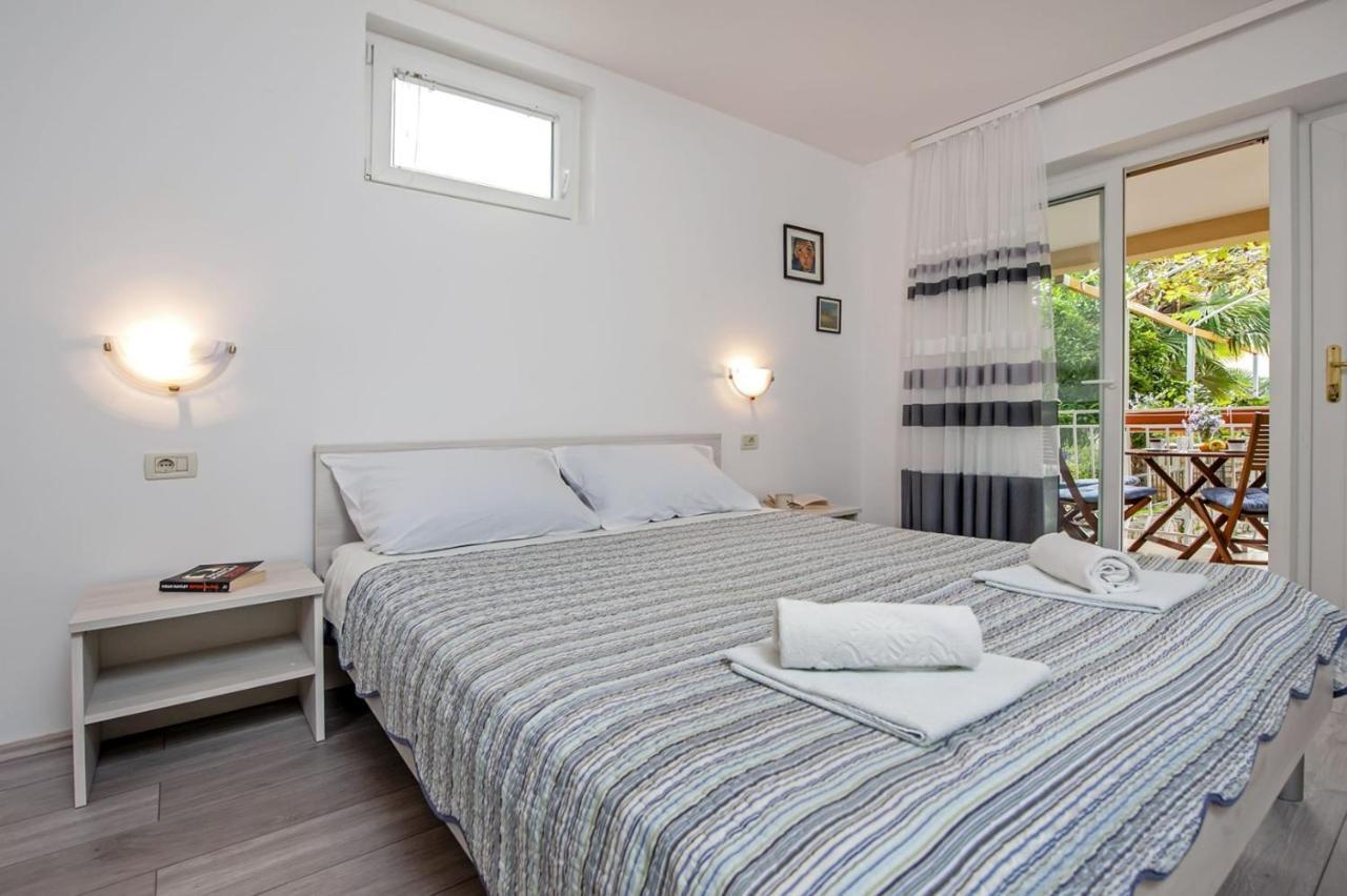 Apartments Pino โรวีน ภายนอก รูปภาพ