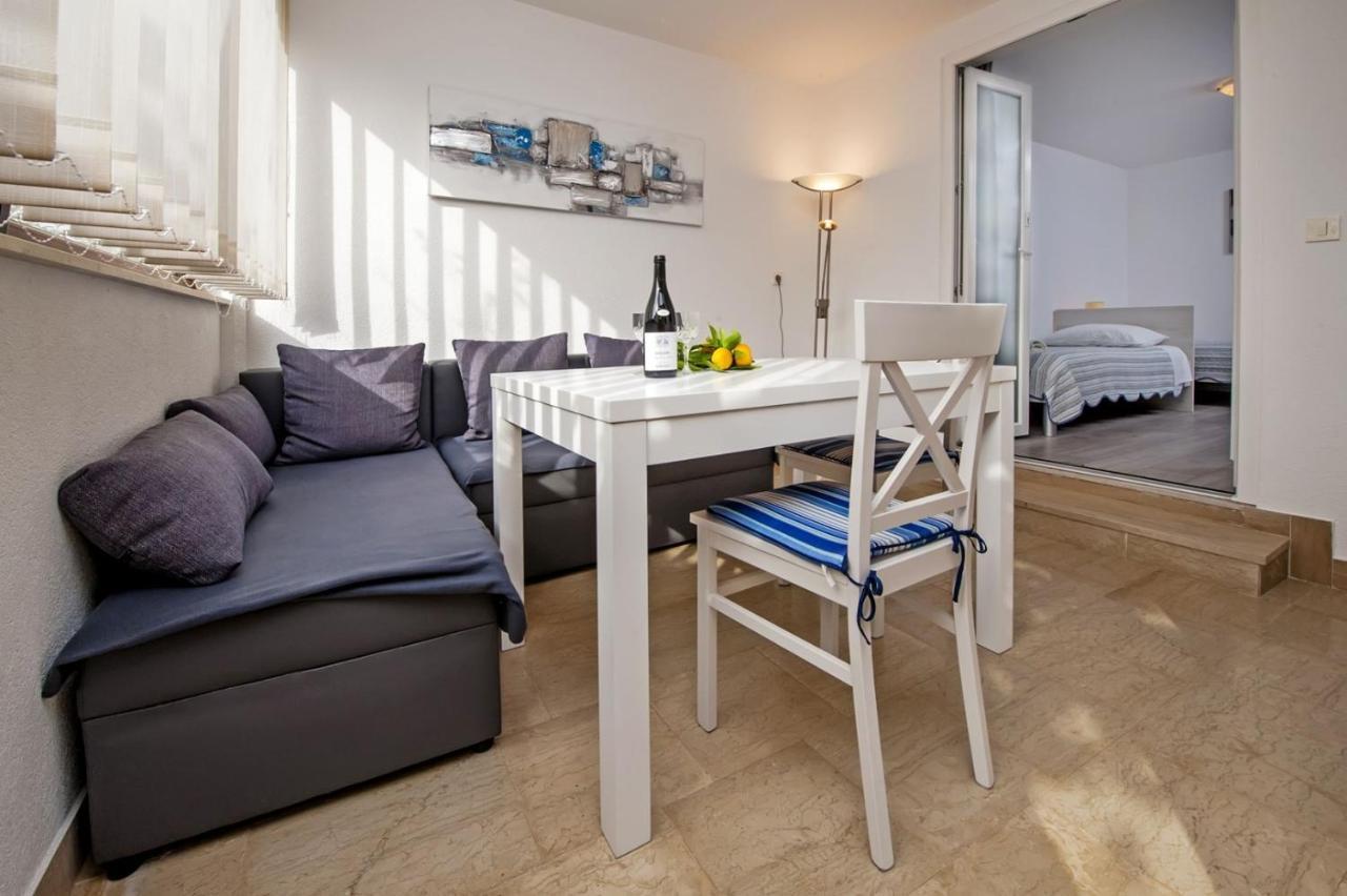 Apartments Pino โรวีน ภายนอก รูปภาพ