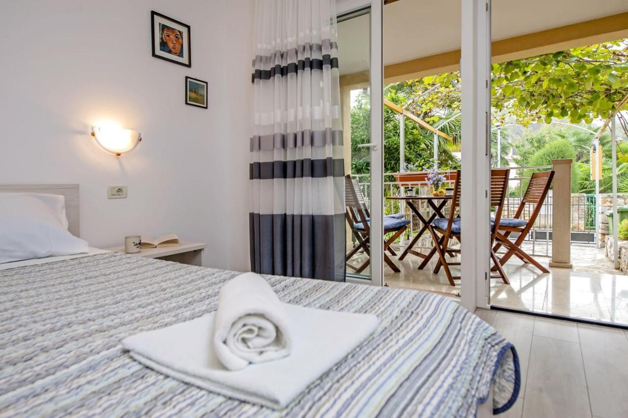 Apartments Pino โรวีน ภายนอก รูปภาพ