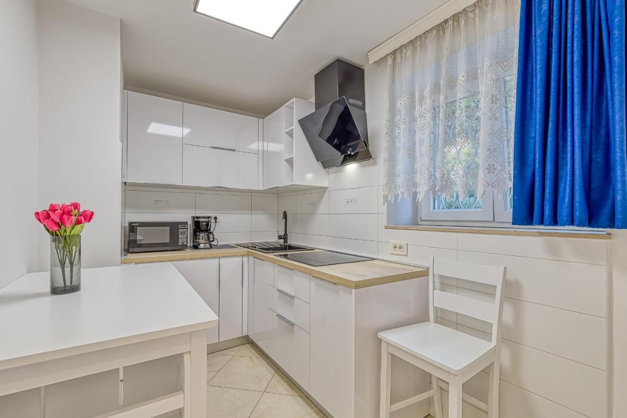 Apartments Pino โรวีน ภายนอก รูปภาพ