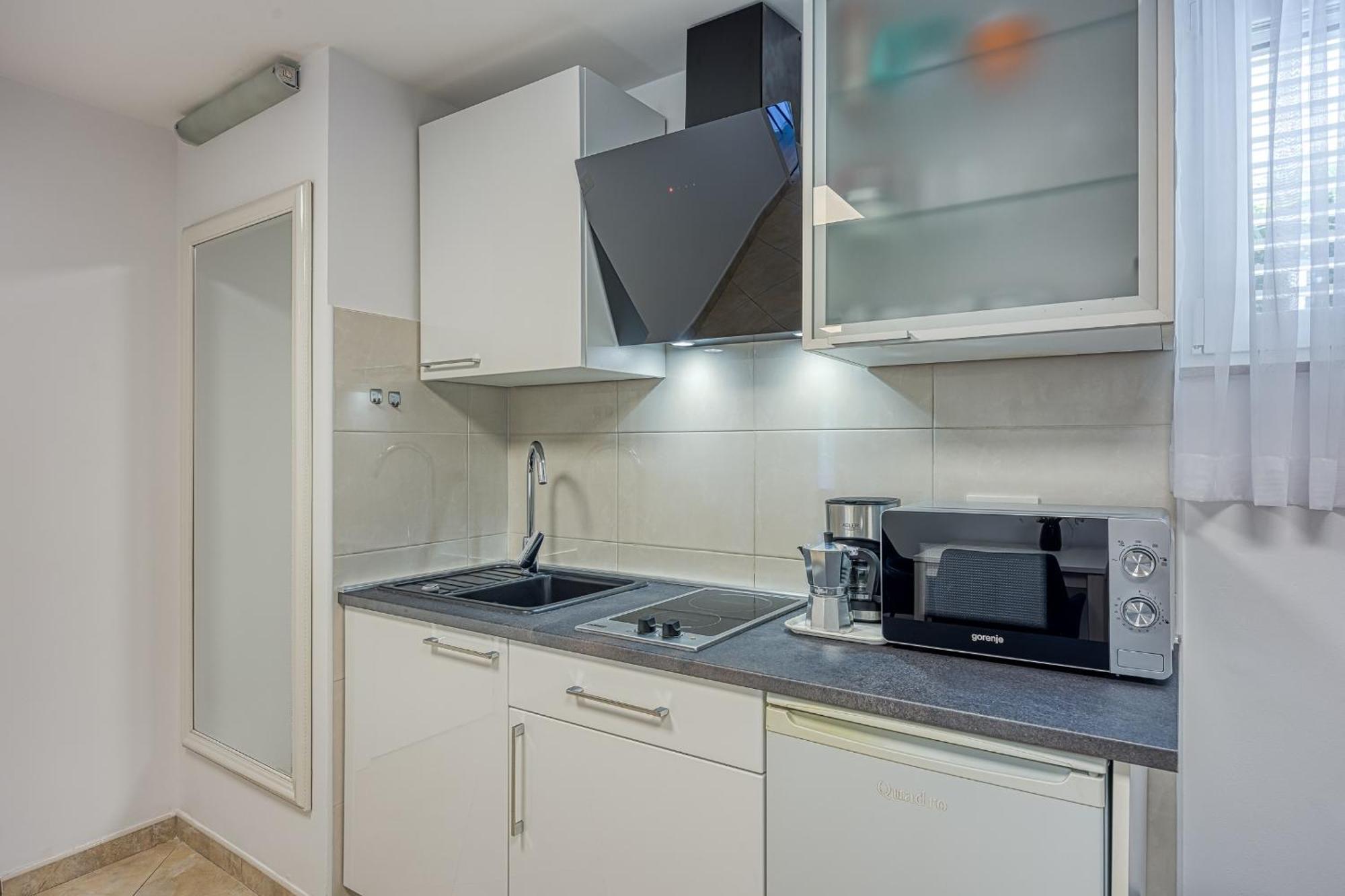 Apartments Pino โรวีน ภายนอก รูปภาพ