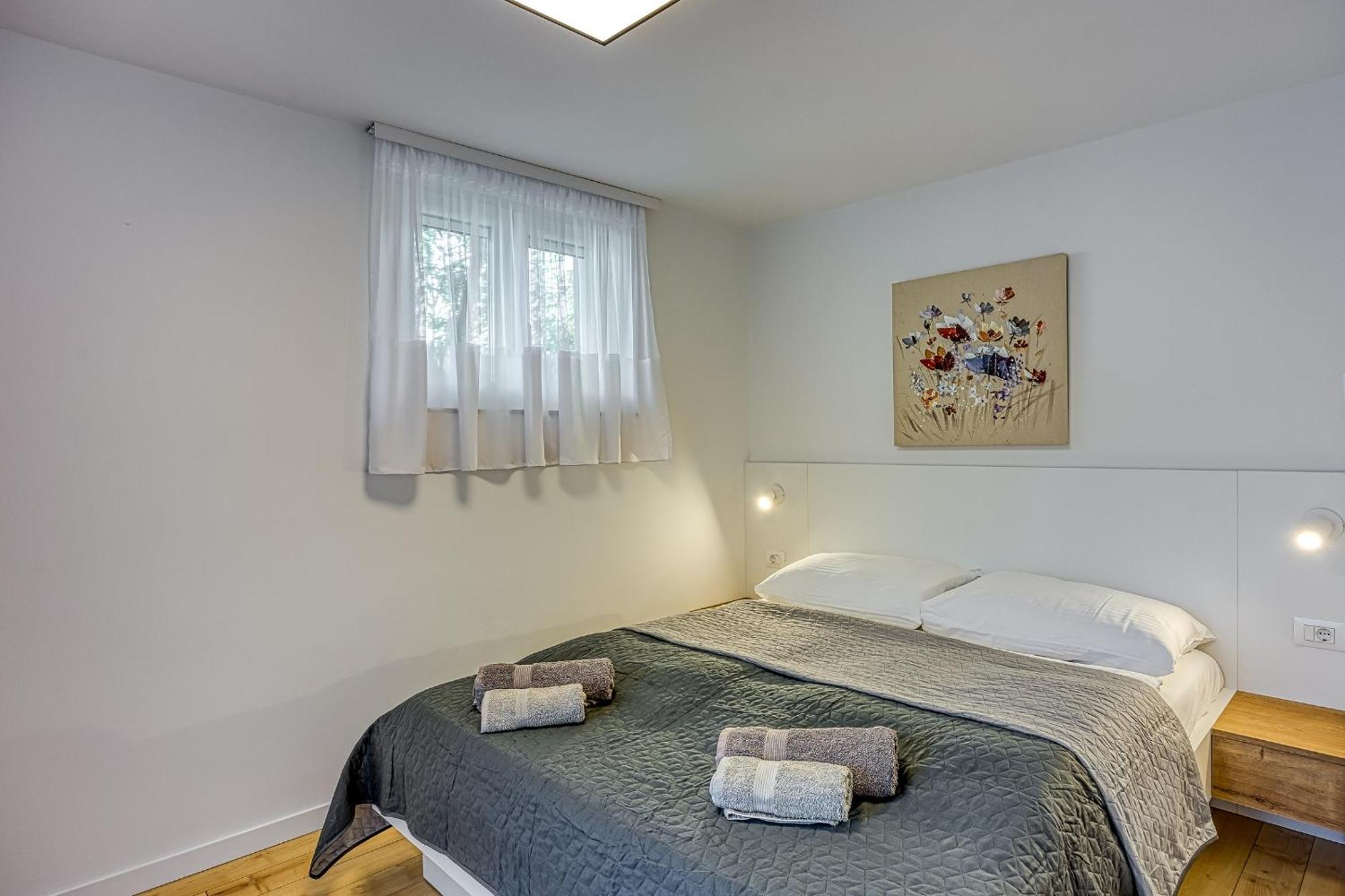 Apartments Pino โรวีน ภายนอก รูปภาพ