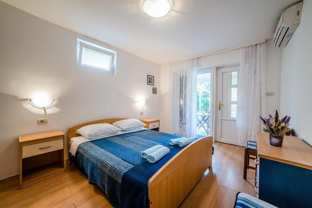 Apartments Pino โรวีน ภายนอก รูปภาพ